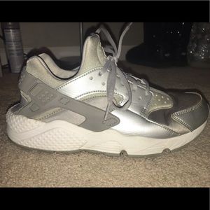 Air Huarache by Nike